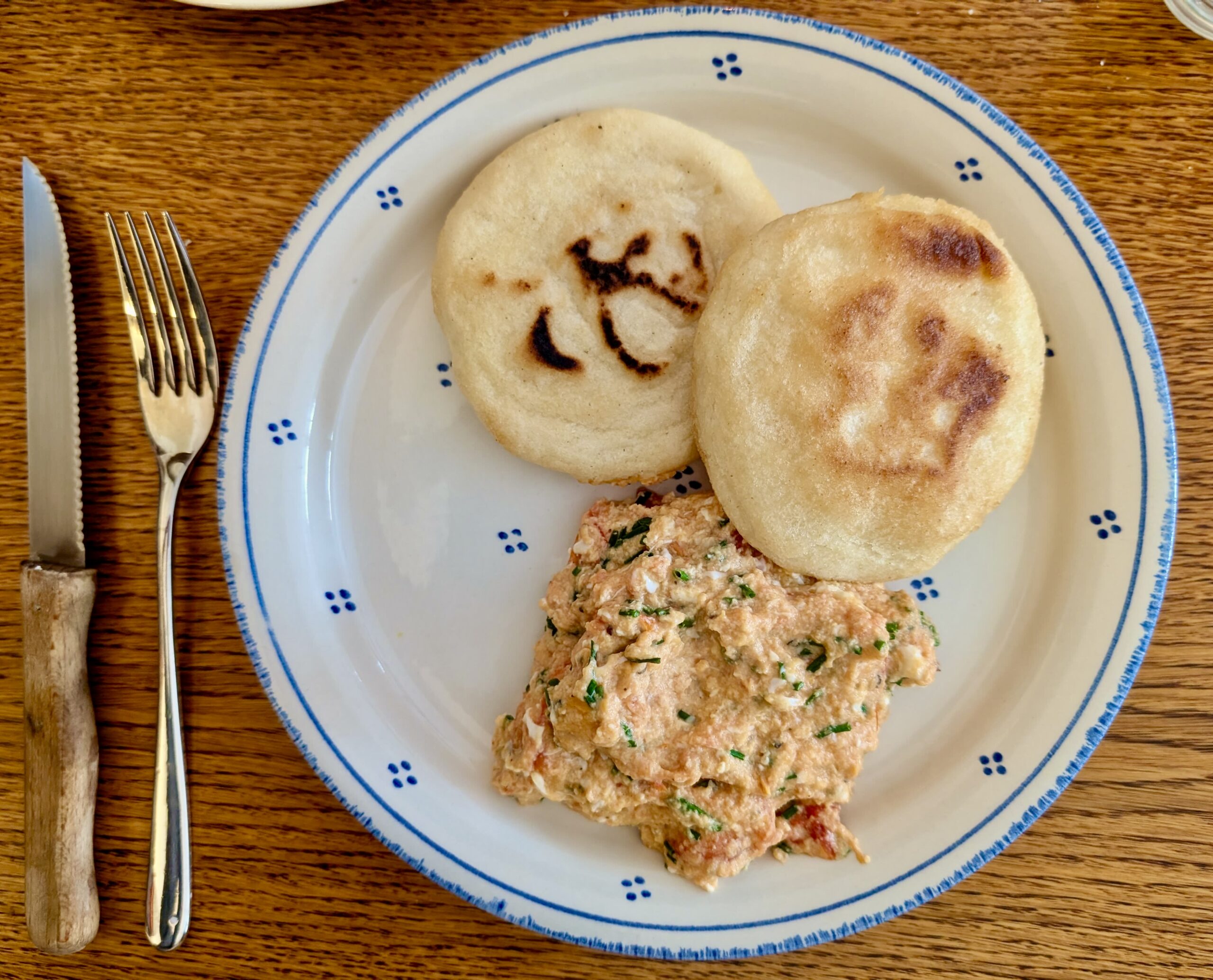 Arepas mit Rührei